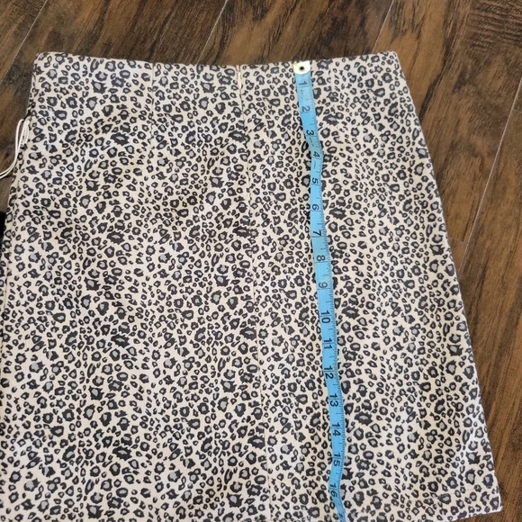 HaveVelour animal print mini Skirt Size s NWT - Picture 8 of 9